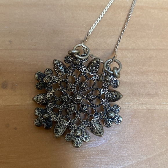 Vintage Pendant (only-no chain included) - Picture 4 of 4